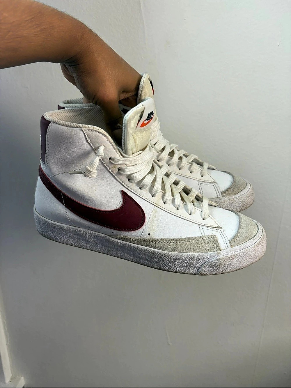 Nike Blazer Mid High-Top Sneakers White & Red US 5.5